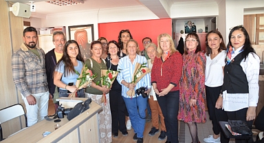 CHP İlçede Görev Yapan Kadın Gazetecileri ağırlandı