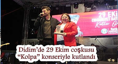 Didim’de 29 Ekim coşkusu “Kolpa” konseriyle kutlandı