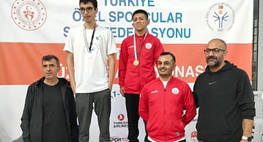 Didim’li yüzücü Erdem madalyalara doymadı; 7 altın madalya kazandı