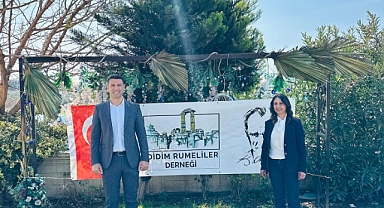 Baharın Müjdecisi 'Marteniçka' Bileklikleri Dağıtıldı