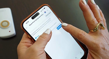 toplumun vicdanına kulak vermek ve doğru olduğuna inandığın yerde durabilme sorumluluğu da taşımaktır.